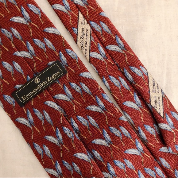 salvatore ferragamo tie - Picture 2 of 4